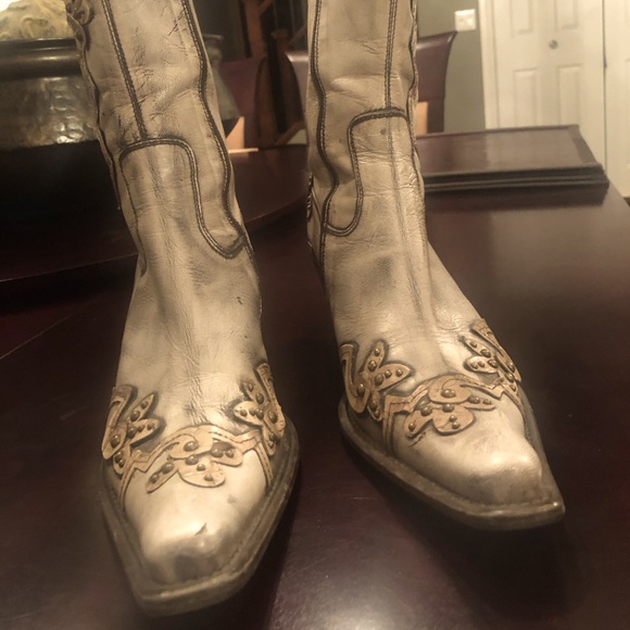 Women’s stunning beige Italian made cowboy boot Size 40 - Picture 2 of 5